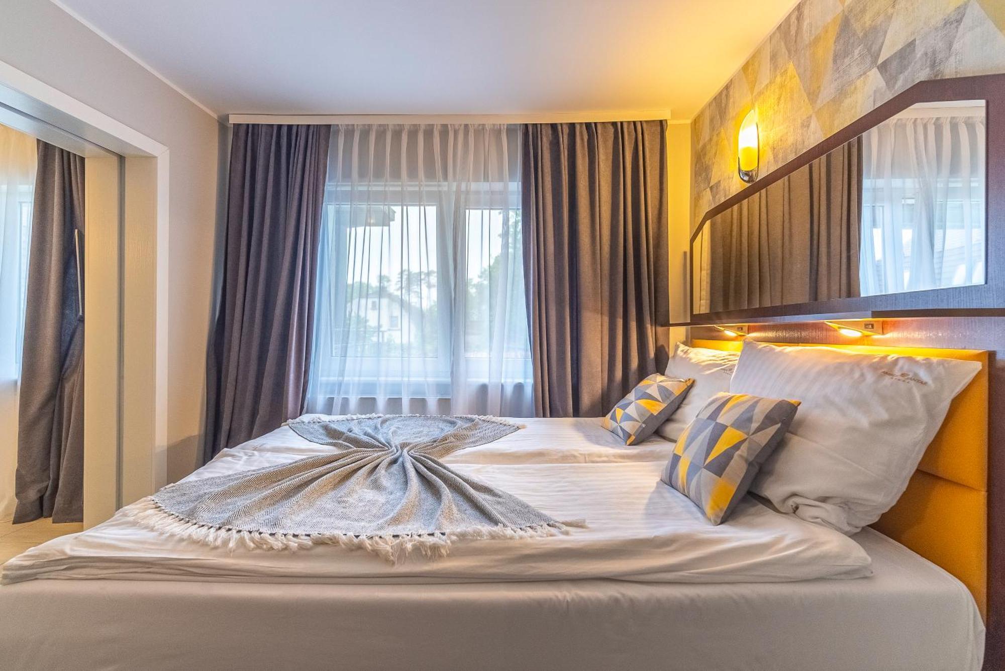 Apartamenty Amber Rewal Esterno foto